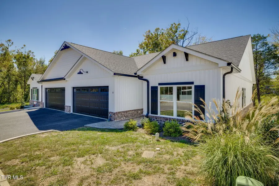 106 Klm Drive #10, Johnson City, TN 37615 - #2