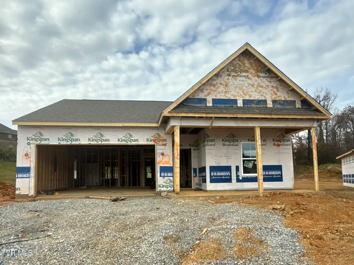 694 Saint Andrews Drive, Kingsport, TN 37664 - Image #1