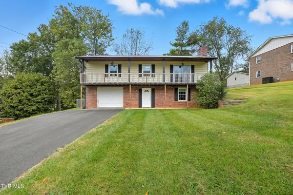 1312 Plantation Drive, Johnson City, TN 37604