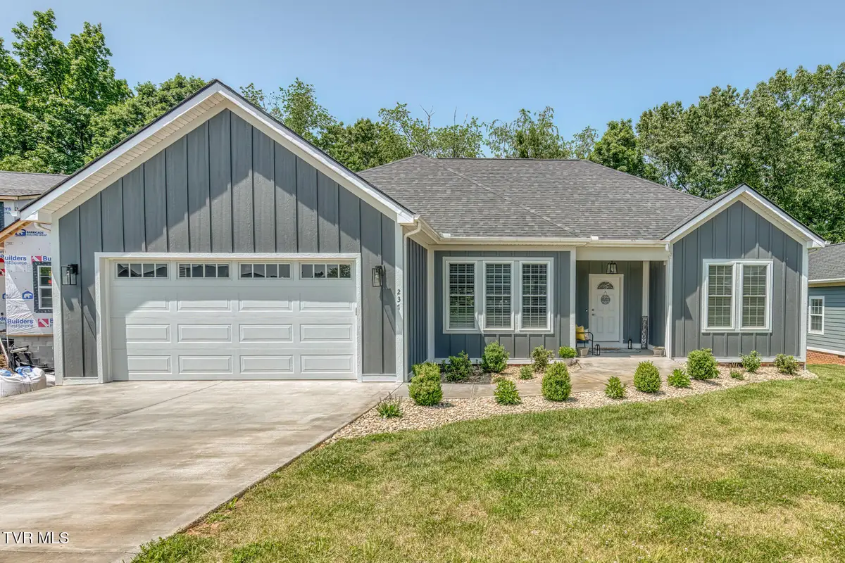 237 Oak View Circle, Bristol, TN 37620 - Image #1