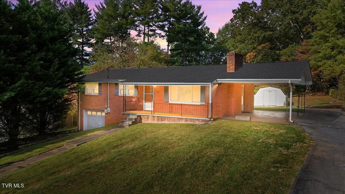 314 Oak Glen Circle, Johnson City, TN 37604 - Image #1