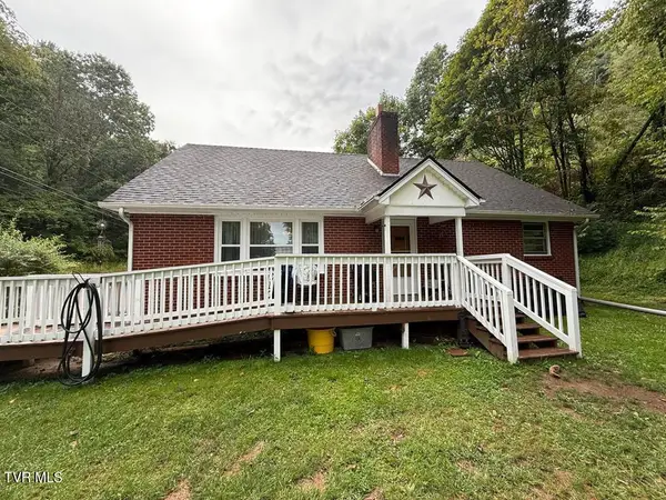 244 Rosenbaum Hollow Lane, Chilhowie, VA 24319