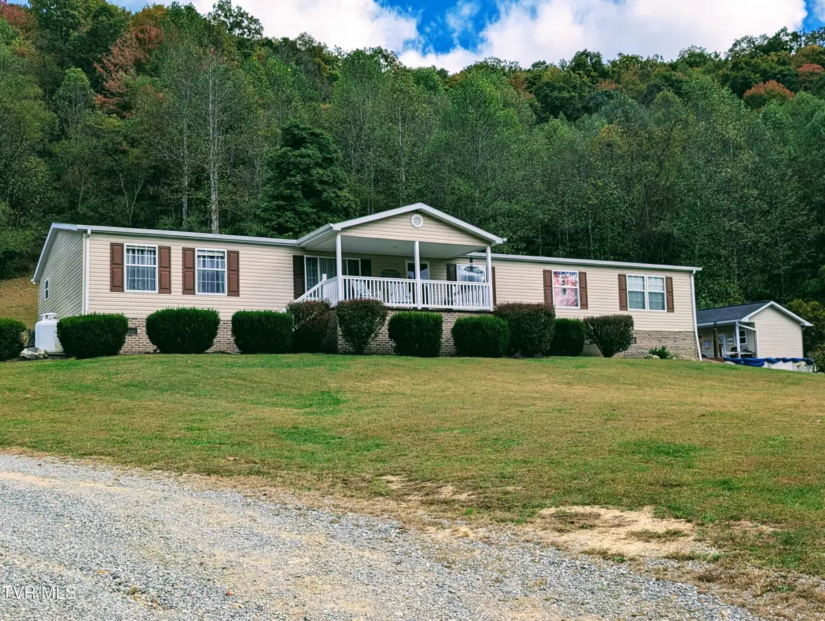 790 Hospital Drive, Clintwood, VA 24228 - Image #1