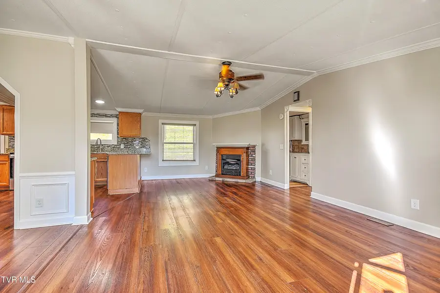 1302 Camelia Avenue, Kingsport, TN 37660 - Image #3