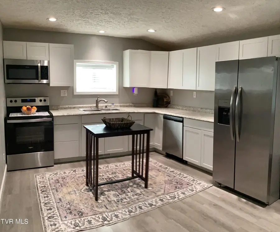 616 Old Airport Road, Bristol, VA 24201 - Image #3