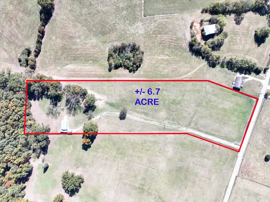 745 Sinking Springs, Midway, TN 37809 - Image #2