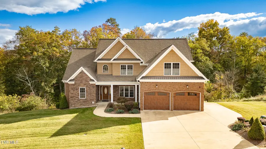 5079 Rose Gardens Circle, Kingsport, TN 37660 - Image #2