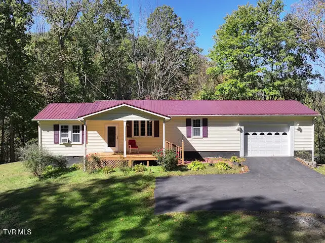 2855 Kents Ridge Road, Cedar Bluff, VA 24609 - Image #1