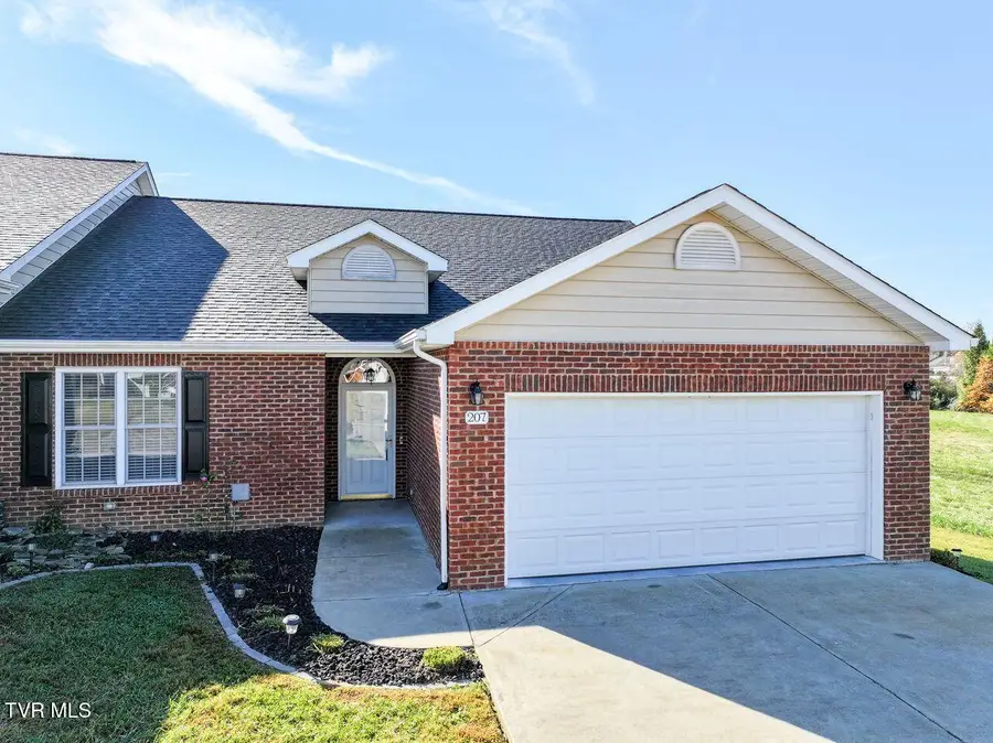 207 Planters Row #B3, Greeneville, TN 37745 - Image #2