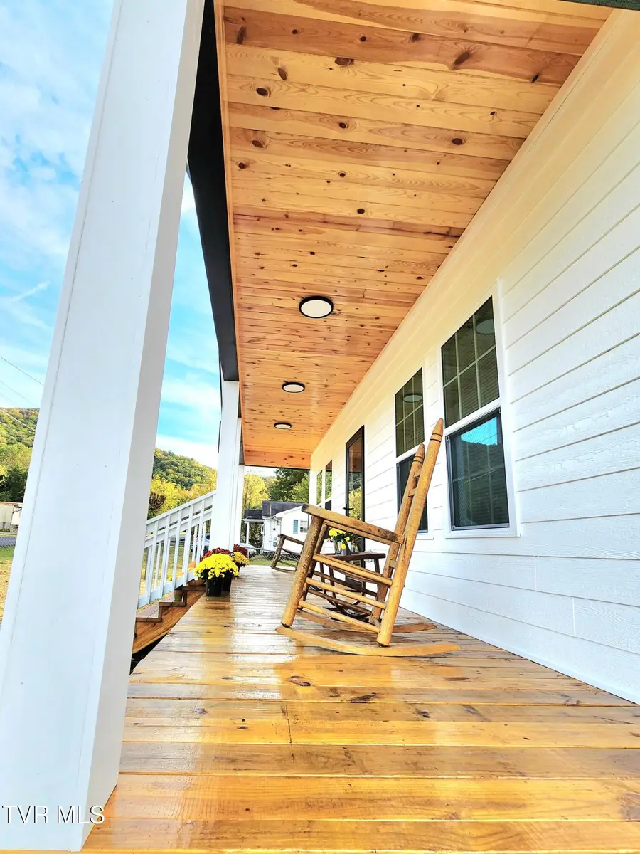 111 Parsley Street, Erwin, TN 37650 - Image #3