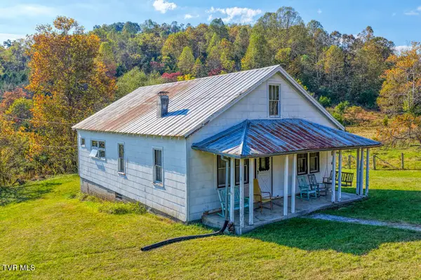 275 Wake Forest Road, Eidson, TN 37731