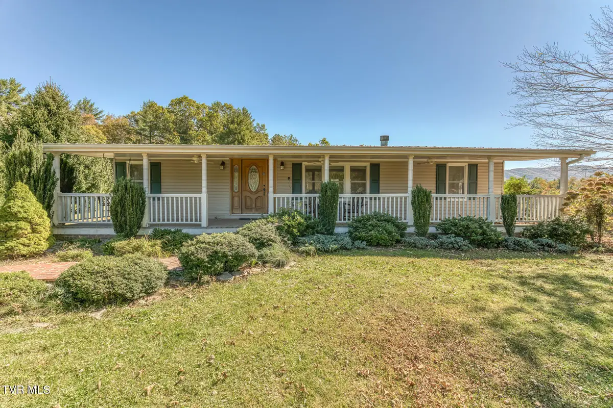 873 Rainbow Road, Mountain City, TN 37683 - Image #1