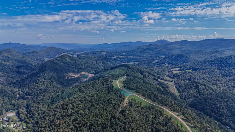 92 Tester Trail, Butler, TN 37640 - Image #2