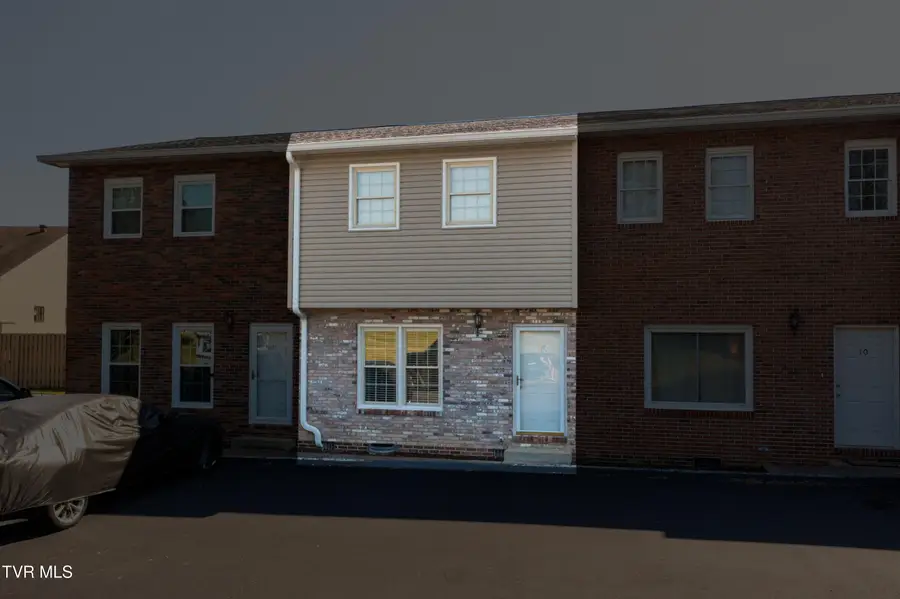 3539 Netherland Inn Rd. Road #11, Kingsport, TN 37660 - Image #2