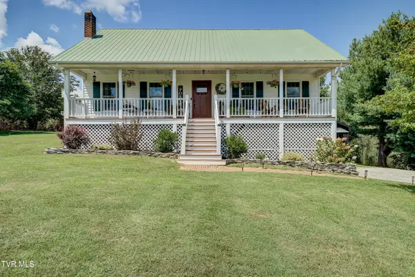 1605 Rocky Hollow Road, Jonesborough, TN 37659