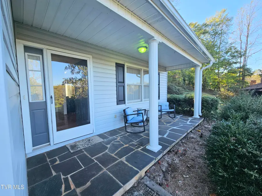149 Sherwood Circle, Ridgeway, VA 24148 - Image #2