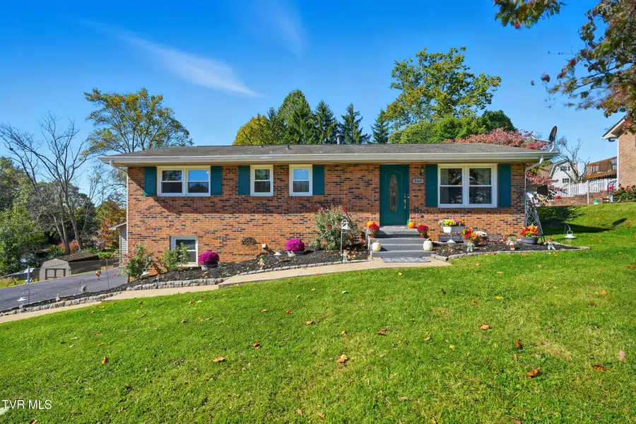 849 Meadowcrest Drive, Bristol, VA 24201 - Image #2