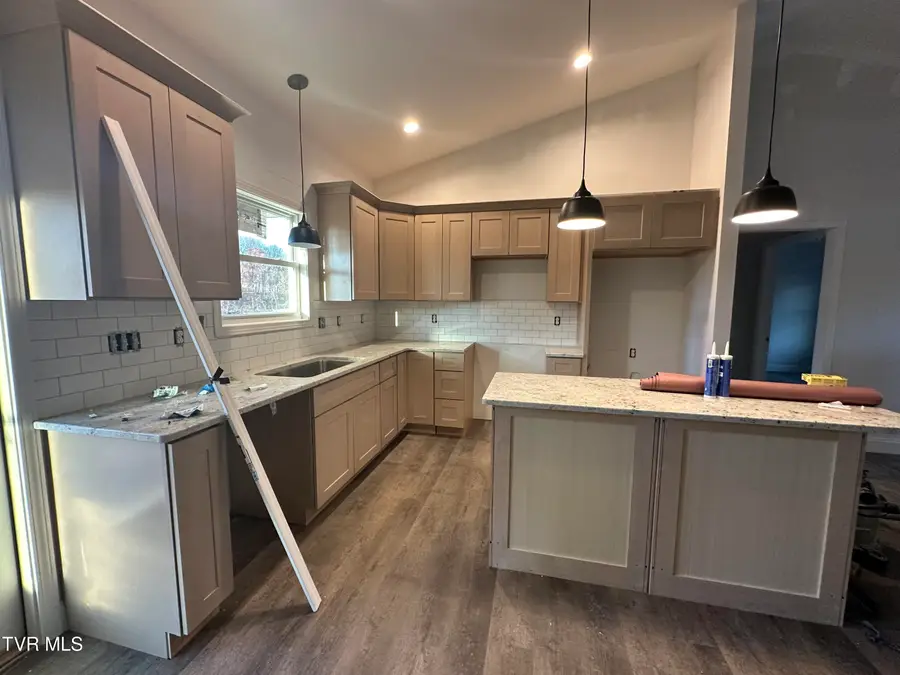 6020 Newport Highway, Greeneville, TN 37745 - Image #3