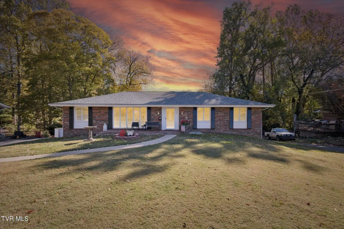 107 Dogwood Lane, Johnson City, TN 37604 - Image #1