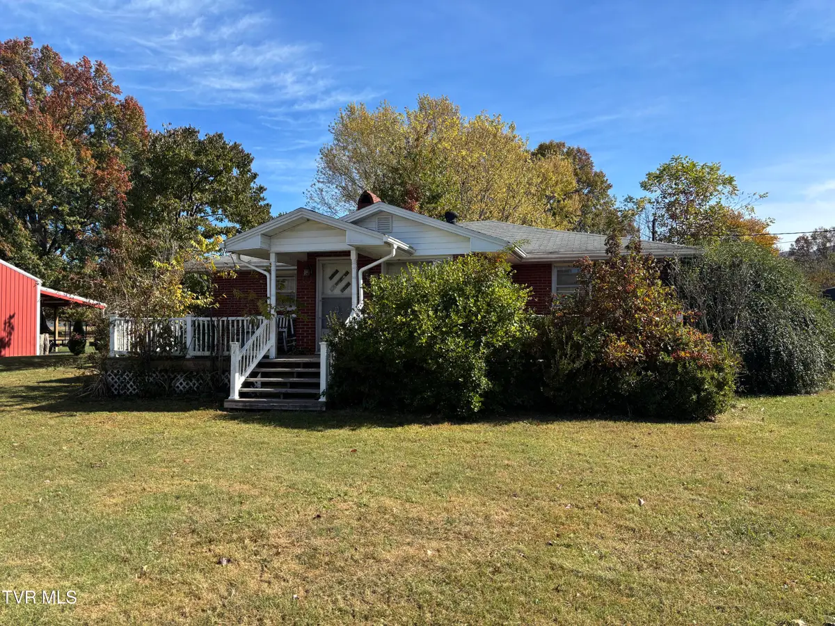 310 Lee Avenue, Erwin, TN 37650 - Image #1