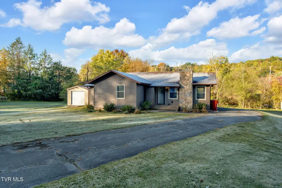 2 Broadwood Circle, Johnson City, TN 37604 - Image #3
