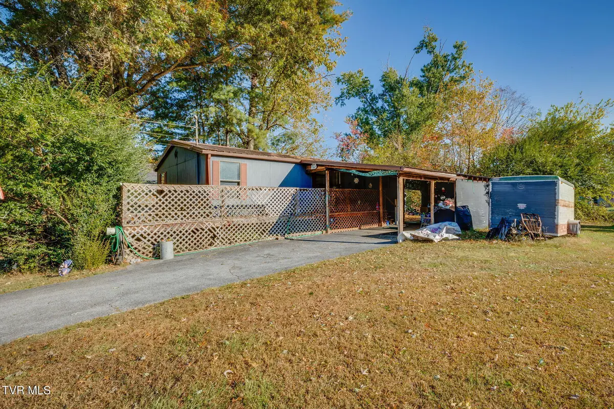 123 Starlight Drive, Elizabethton, TN 37643 - Image #1