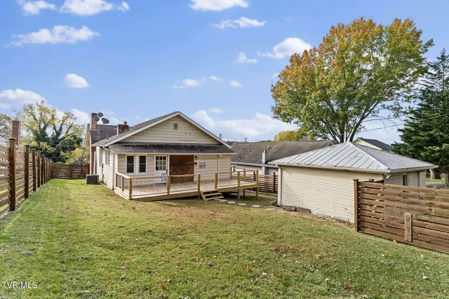 1023 Arlington Avenue, Bristol, VA 24201 - Image #2