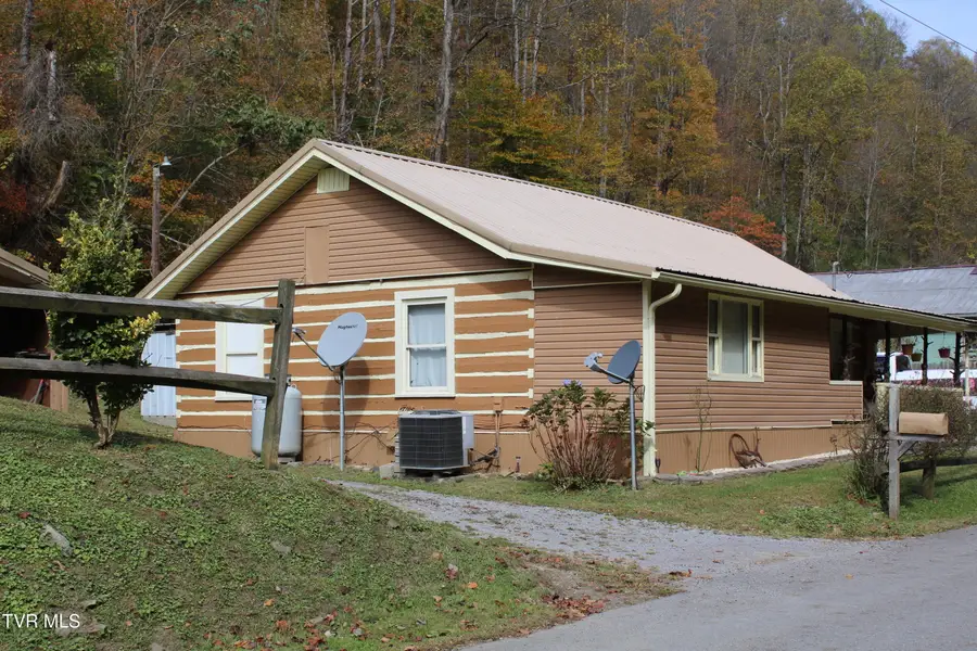 2301 Monarch Road, Saint Charles, VA 24282 - Image #2