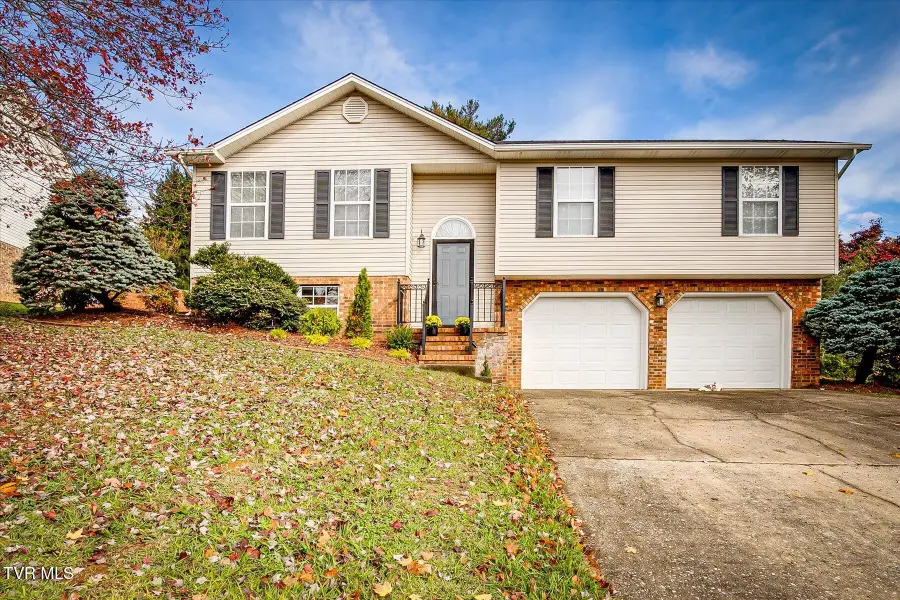 1040 Morrell Court, Kingsport, TN 37664 - Image #2