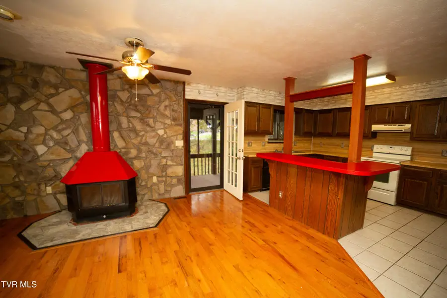 421 Eastley Court #A, Kingsport, TN 37660 - Image #2