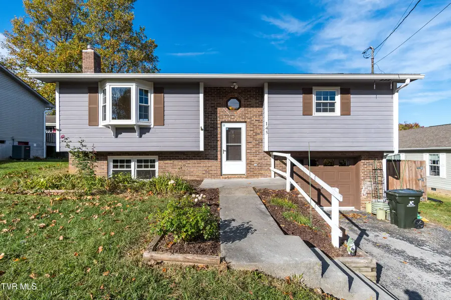 145 Village Lane, Johnson City, TN 37615 - Image #2