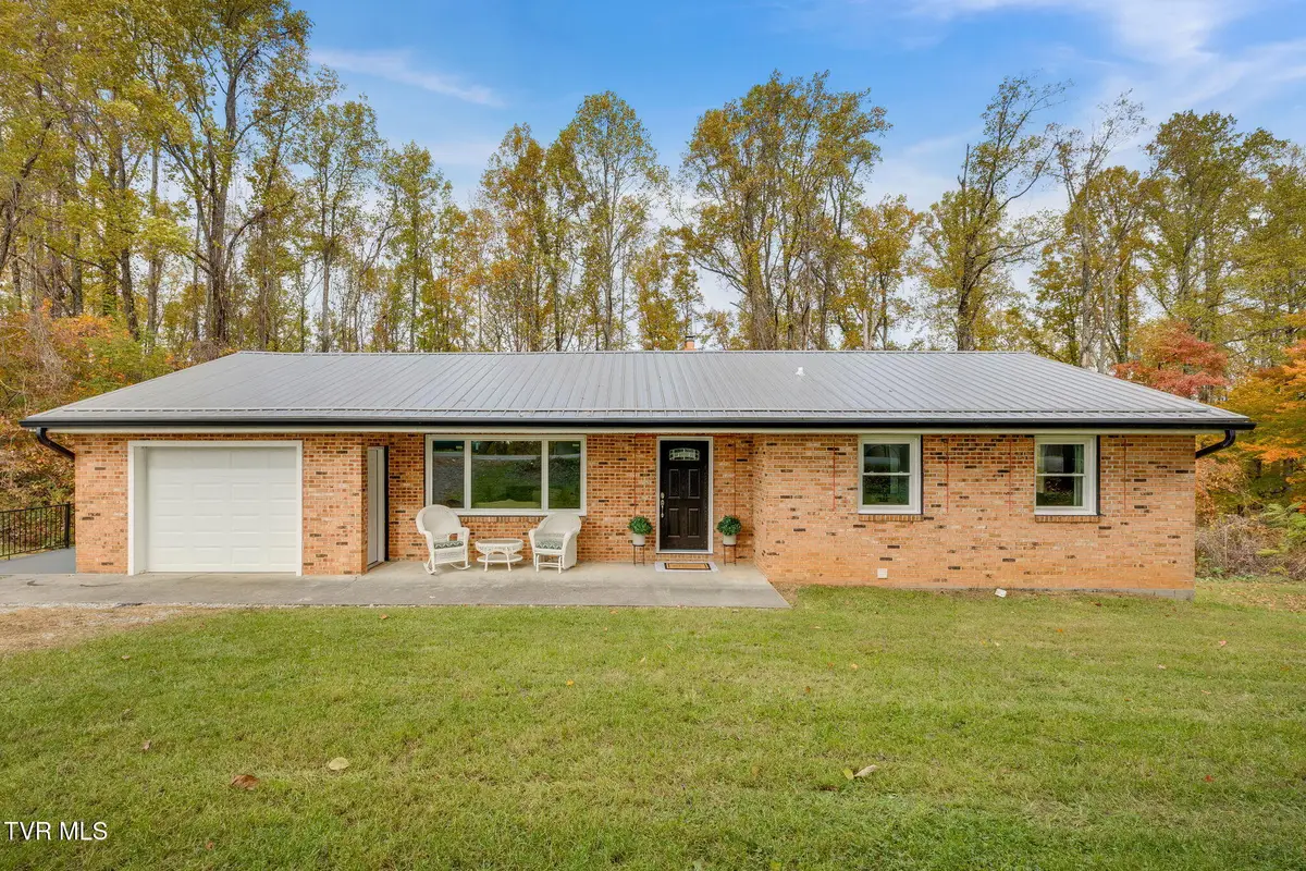 1111 Copper Ridge Road, Castlewood, VA 24224 - Image #1