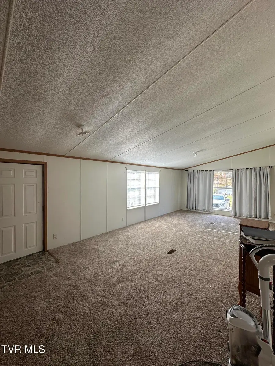 3776 Delhart Road, Galax, VA 24333 - Image #2