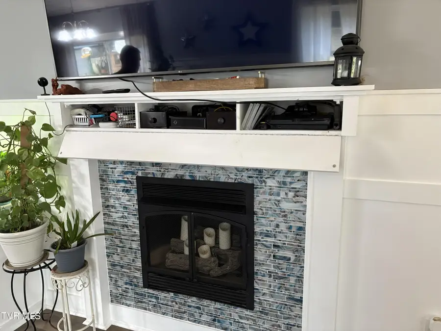 215 Stafford Street, Bristol, TN 37620 - Image #2