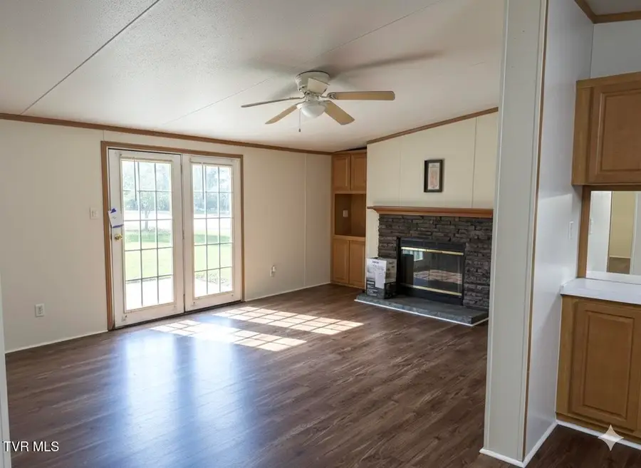 1216 East 2nd Ave, Big Stone Gap, VA 24219 - Image #3