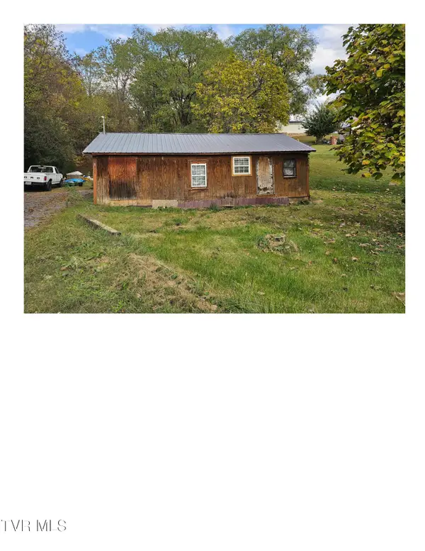 1825 Sweetbriar Road, Kingsport, TN 37665