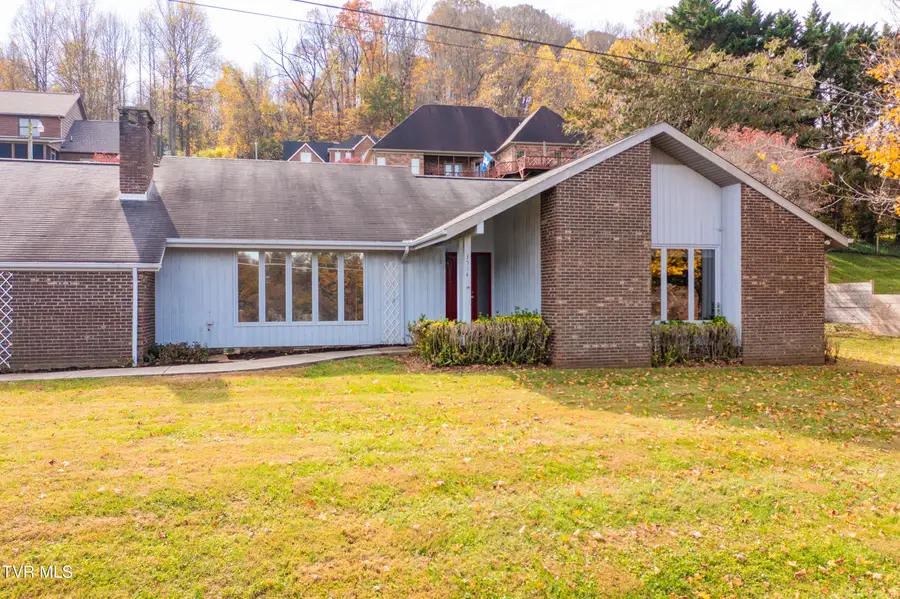 3514 Lakeshore Drive, Kingsport, TN 37663 - Image #3