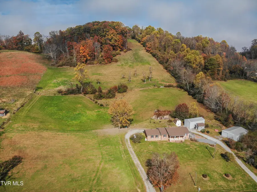 27141 Old Saltworks Road, Meadowview, VA 24361 - Image #2