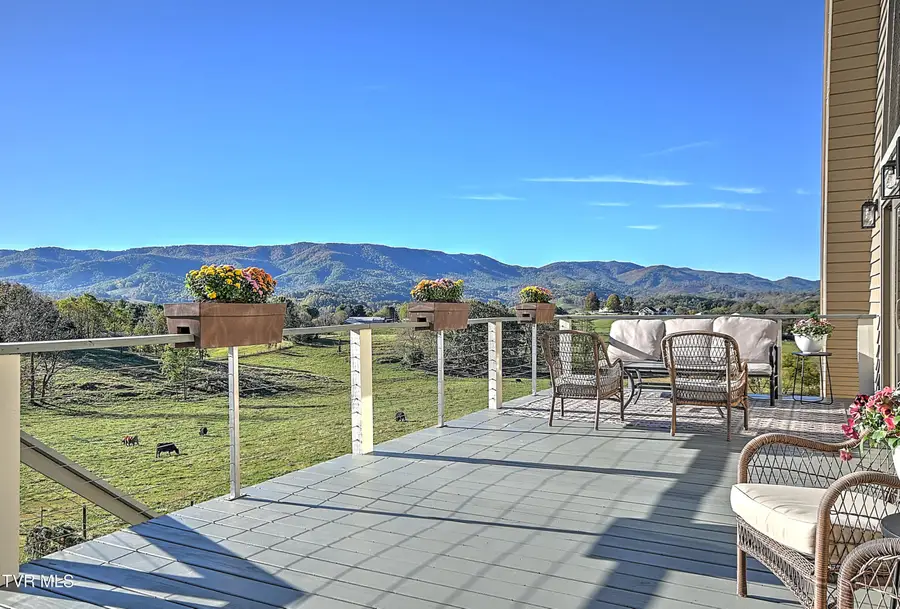 21072 Delmar Road, Damascus, VA 24236 - Image #3