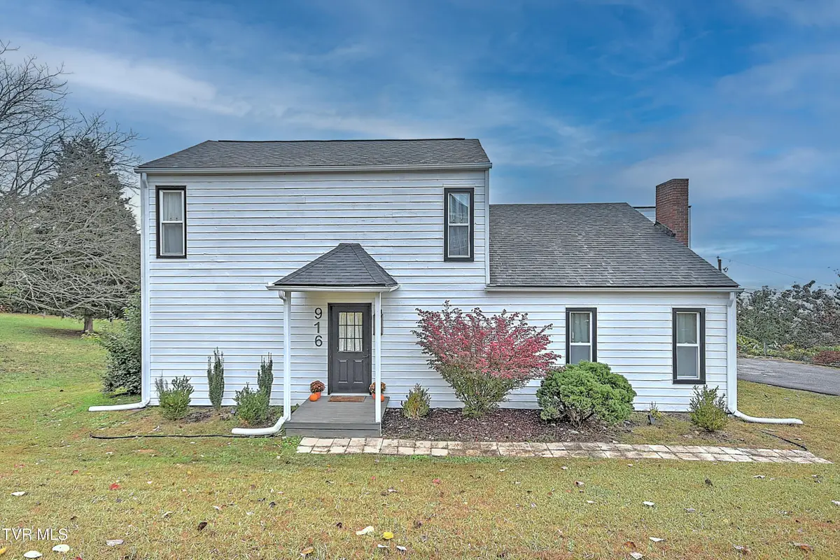 916 Starling Drive, Kingsport, TN 37660 - Image #1