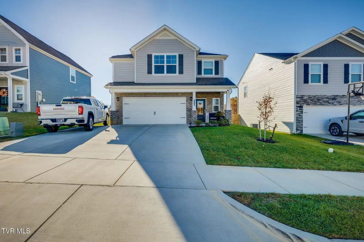 570 Sedgewick Way, Johnson City, TN 37601 - Image #1