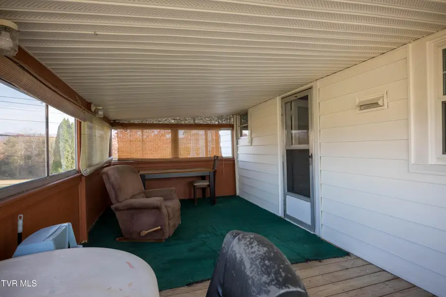 200 Massengill Place, Bluff City, TN 37618 - Image #3