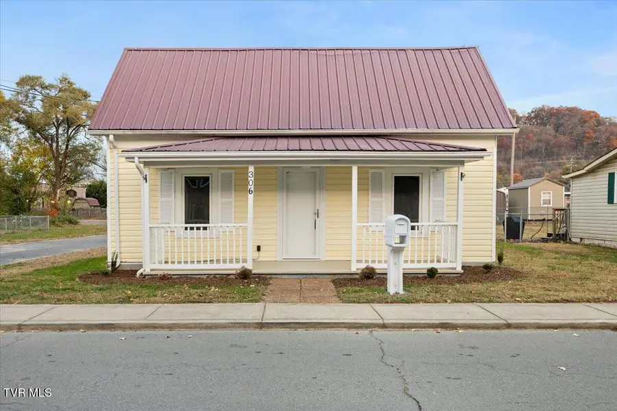 306 Academy Street, Elizabethton, TN 37643 - Image #2