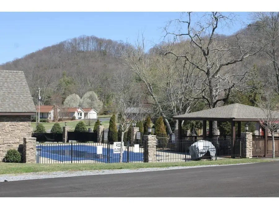 2580 Bridgeforth Crossing, Kingsport, TN 37664 - #3