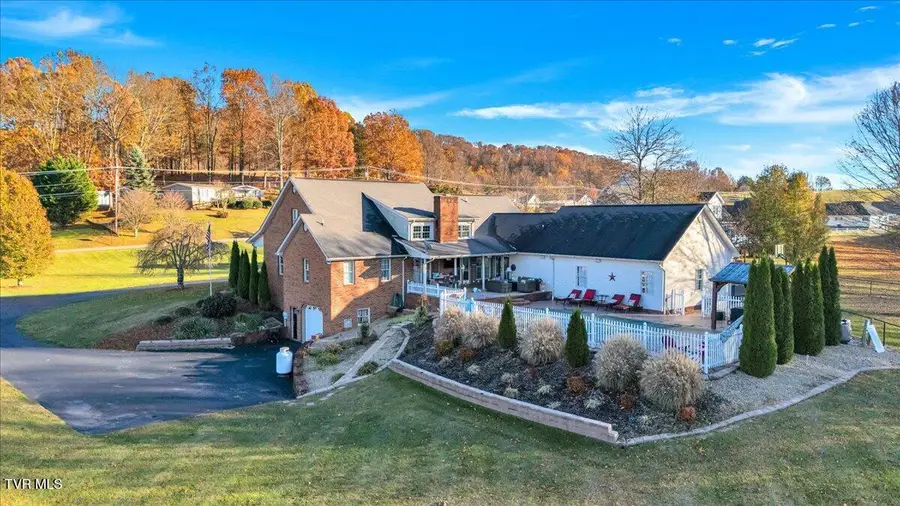 357 Boonesboro Road, Gray, TN 37615 - Image #3