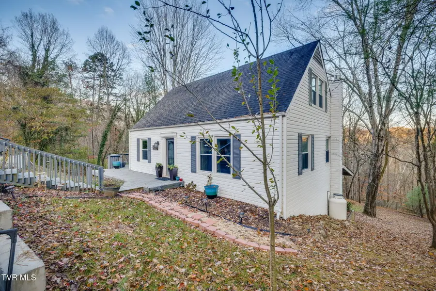 4004 Lakeland Drive, Kingsport, TN 37664 - Image #2