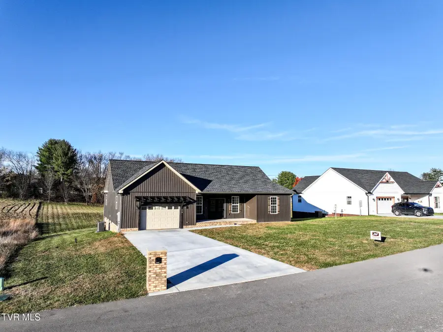 210 Emperor Lane, Greeneville, TN 37743 - Image #3