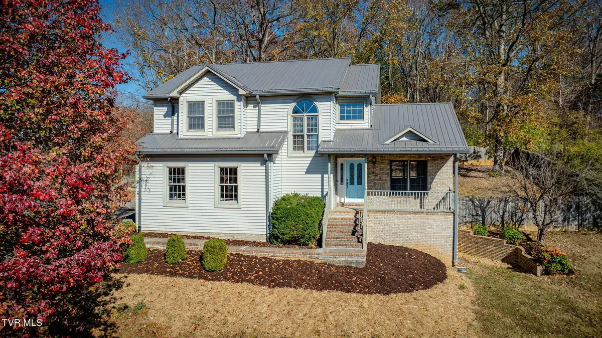 1 Green Valley Court, Johnson City, TN 37601 - Image #1