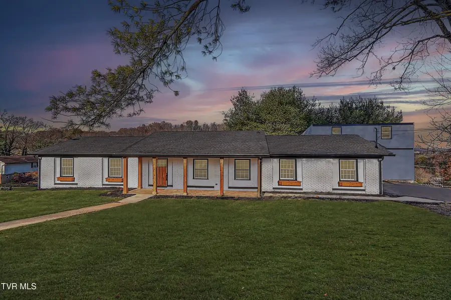 220 Blue Haven Drive, Kingsport, TN 37663 - Image #2