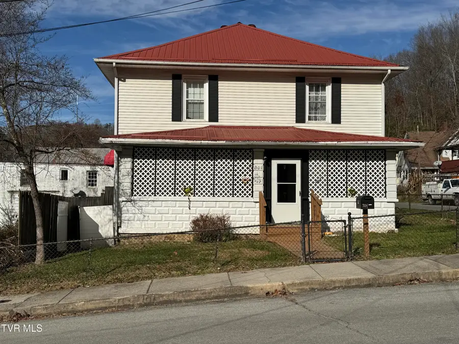 301 Roberts Street, Appalachia, VA 24216 - Image #2